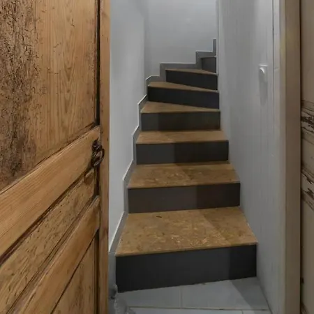 ⟬la Maisonnette De Severine⟭ Holiday home Saint-Genes-Champanelle