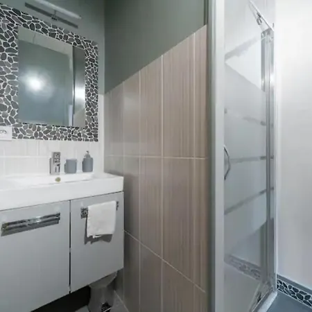 Holiday home ⟬la Maisonnette De Severine⟭ Saint-Genes-Champanelle