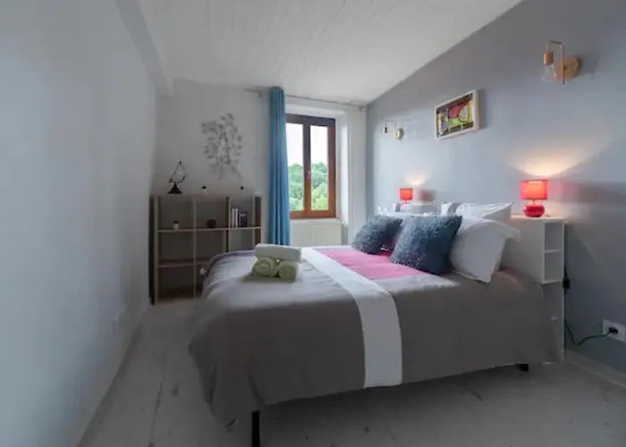 Сasa de vacaciones ⟬la Maisonnette De Séverine⟭ Saint-Genès-Champanelle